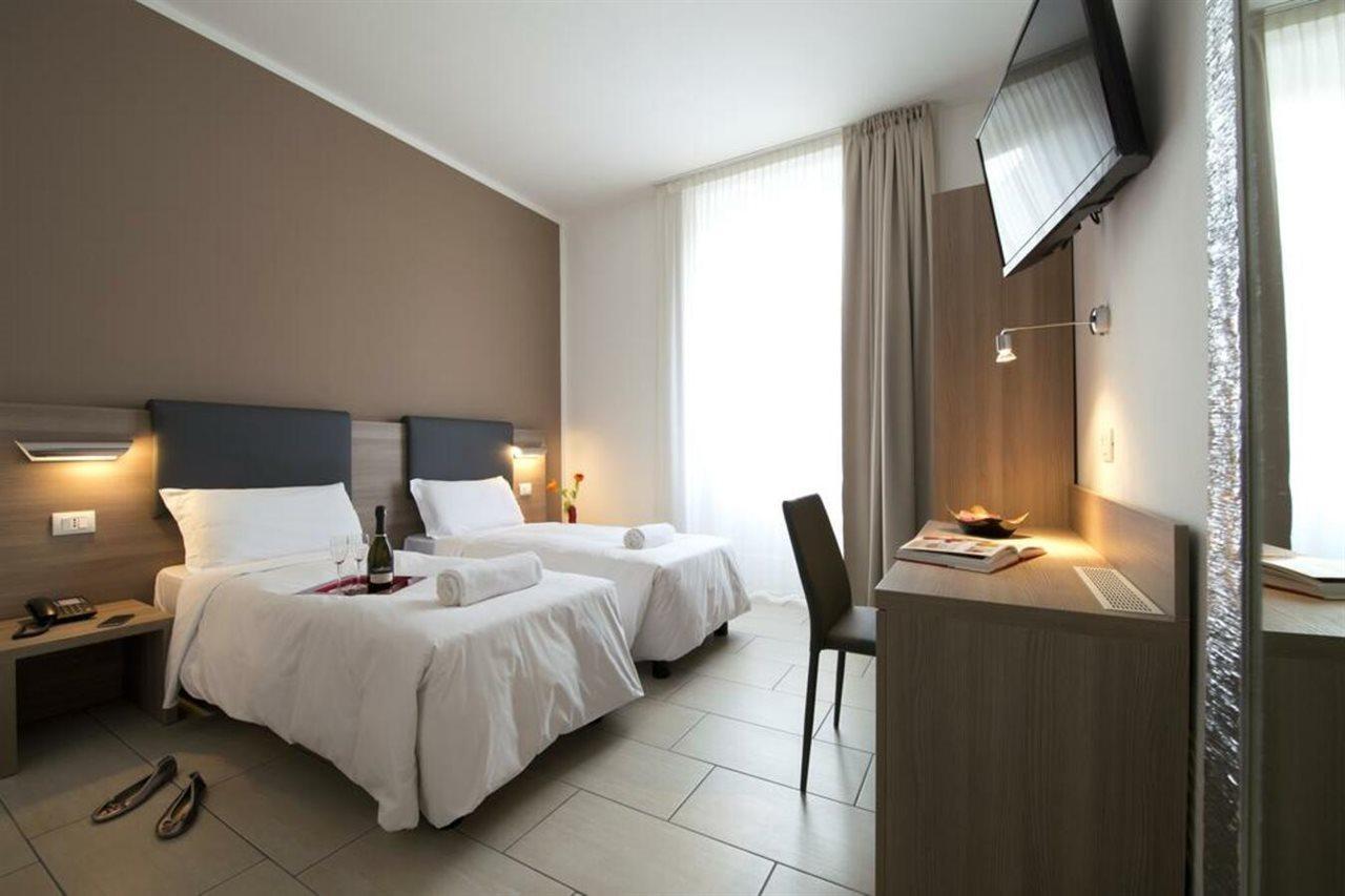 Oasi Village Hotel Milano Eksteriør bilde