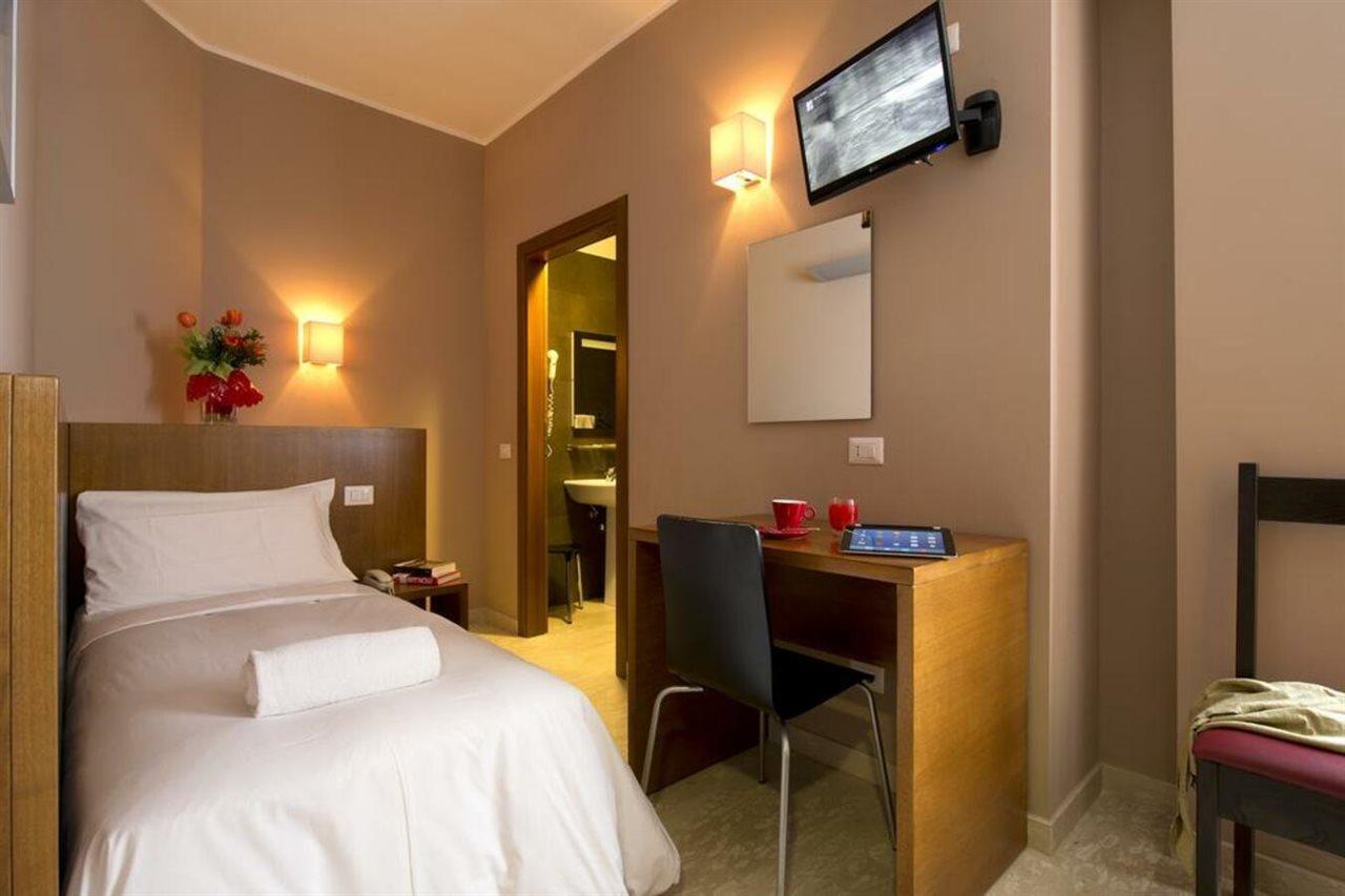 Oasi Village Hotel Milano Eksteriør bilde