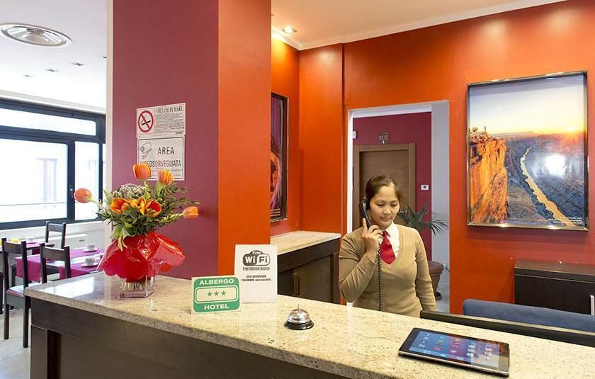 Oasi Village Hotel Milano Eksteriør bilde