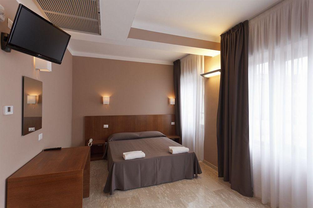 Oasi Village Hotel Milano Eksteriør bilde