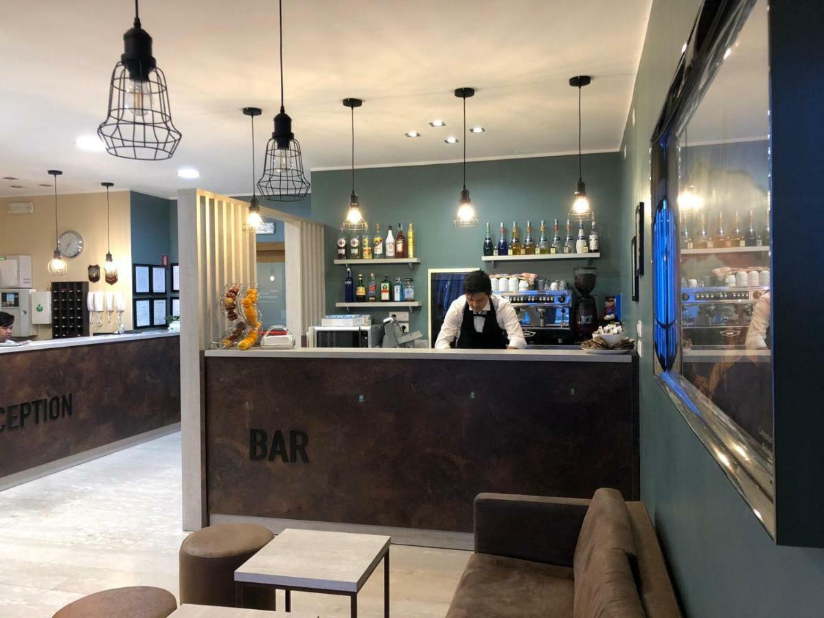 Oasi Village Hotel Milano Eksteriør bilde